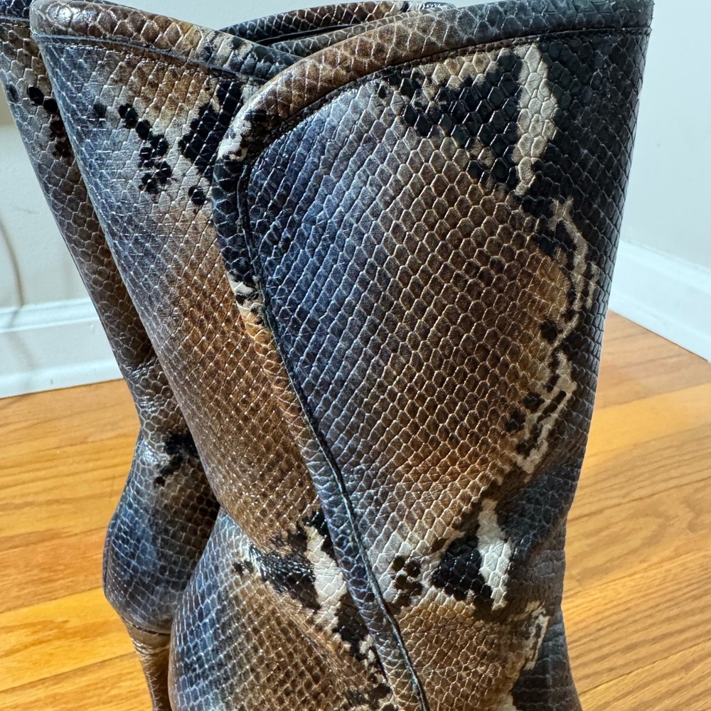 Donald J. Pliner Black and Brown Snakeskin Leather Heeled Boots 9.5M - Picture 5 of 14